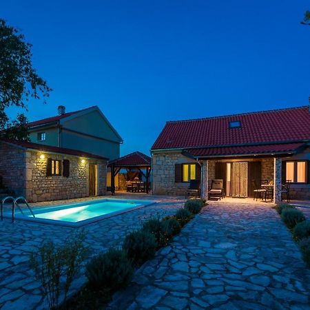 Вілла Rural House Gluic Bogatic Екстер'єр фото