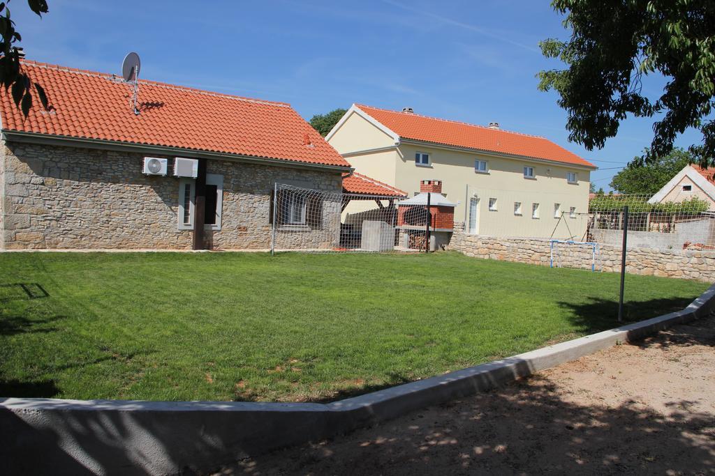 Вілла Rural House Gluic Bogatic Номер фото